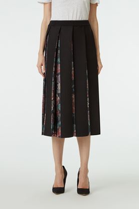 Picture of Black Rose Print Pleat Skirt